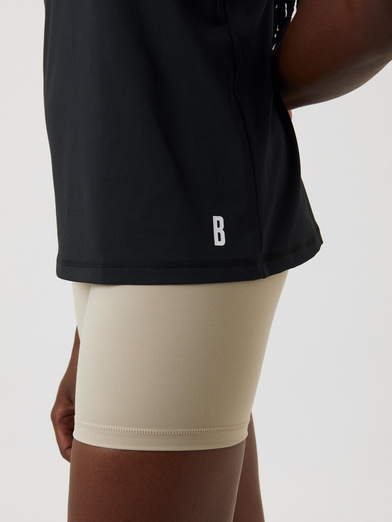 10000749-bk001-4.jpg