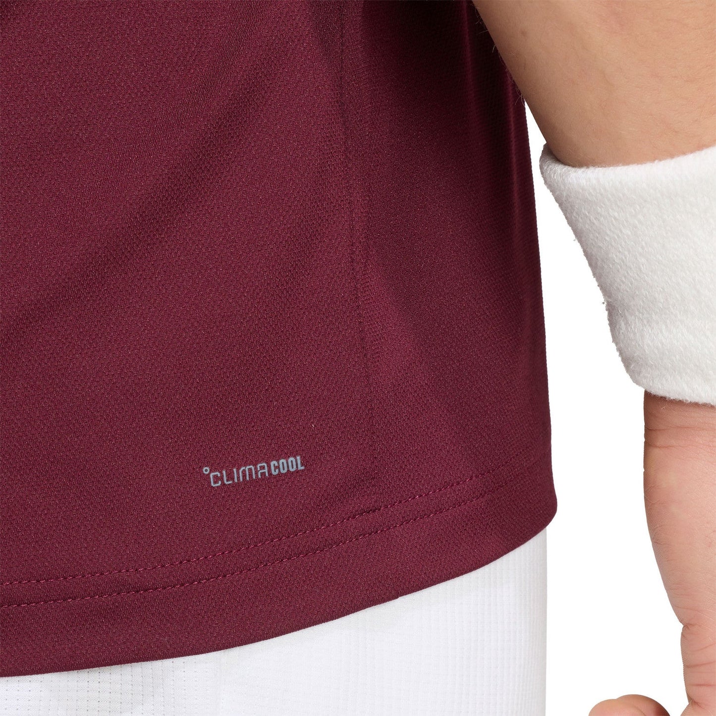 AdidasClassicsTeeMenMaroon7.jpg