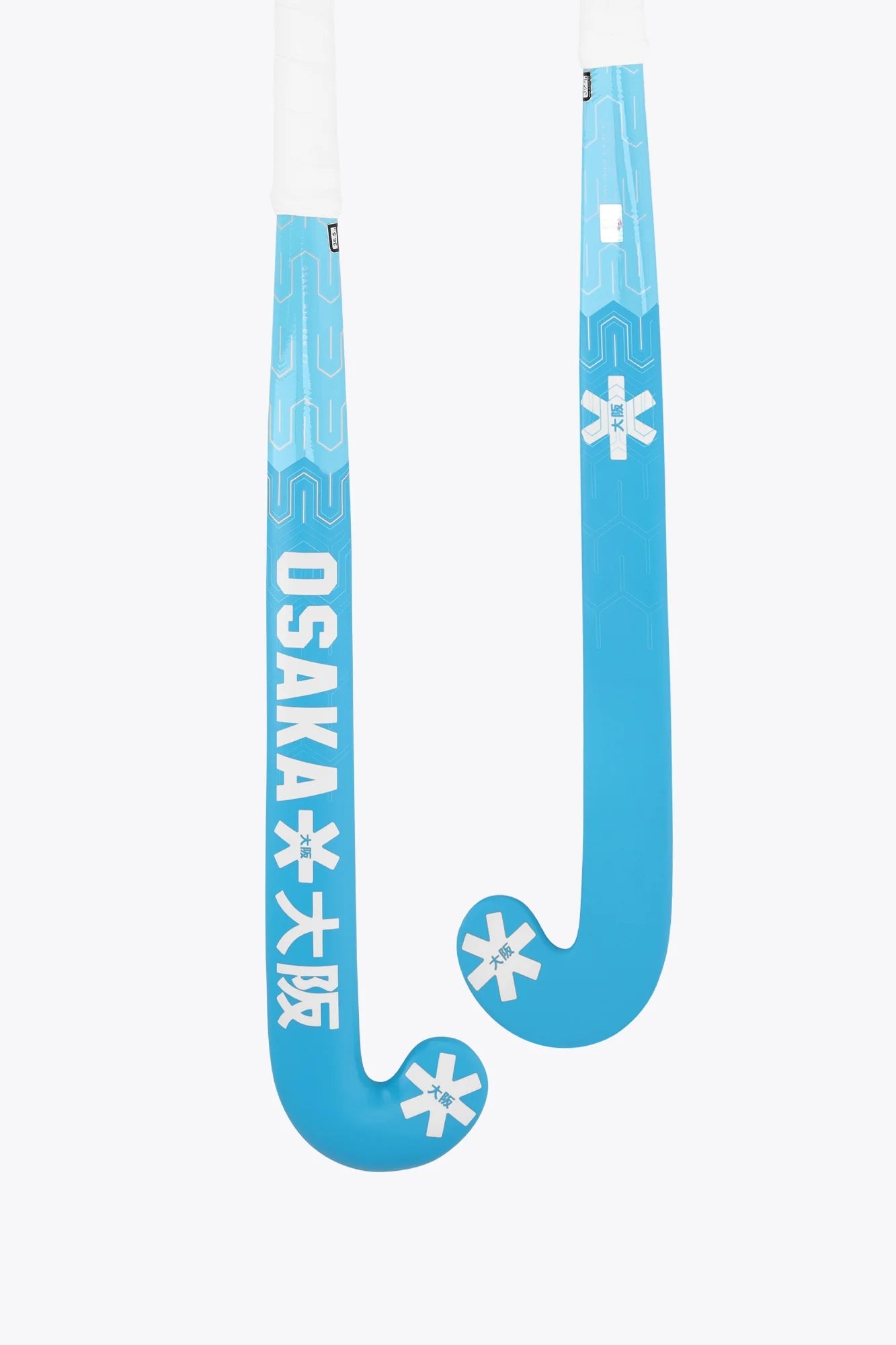 STK00411_6005_1_Mid_Bow_25_Blue_Topaz.webp