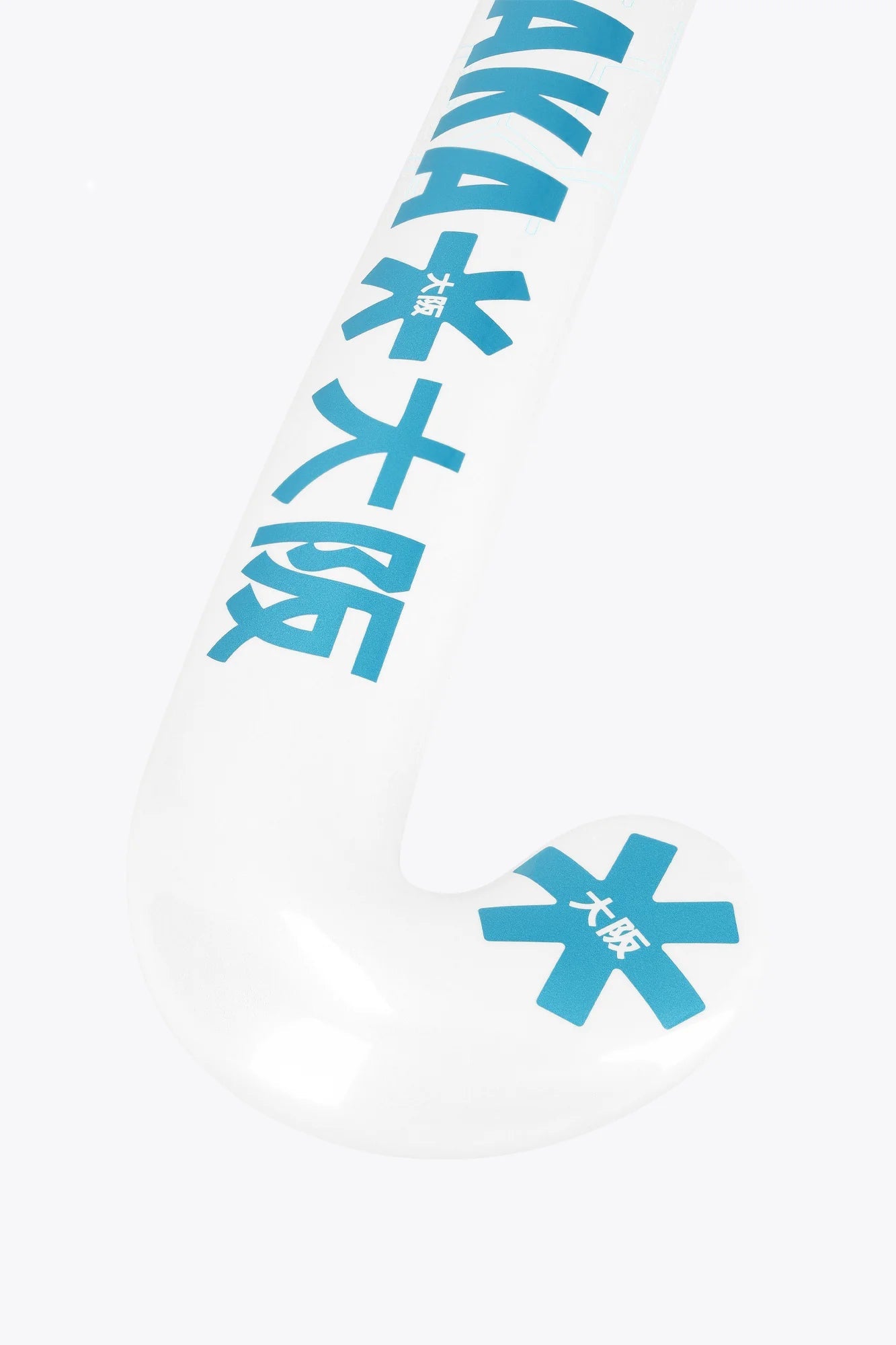 STK00412_6005_2_Mid_Bow_40_Blue_Topaz.webp