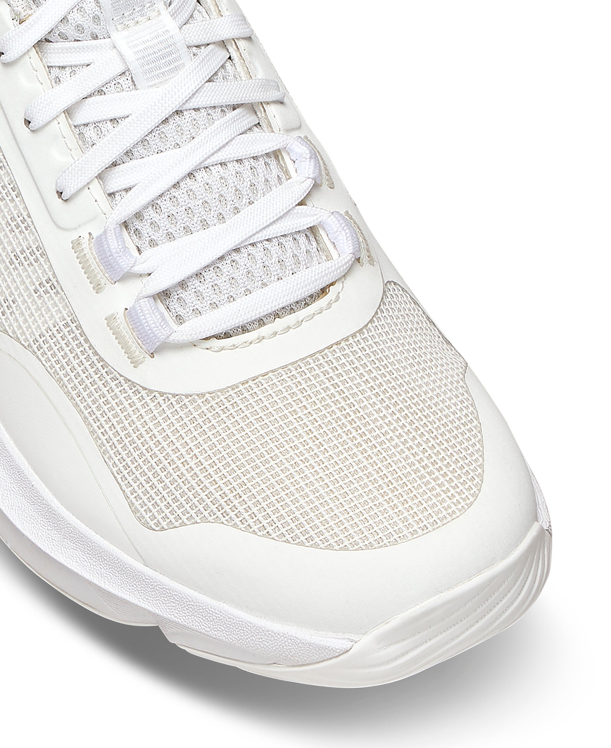 WRS338100_15_Hurakn_Pro_V2_W_White_White_Silver.png.high_res.jpeg