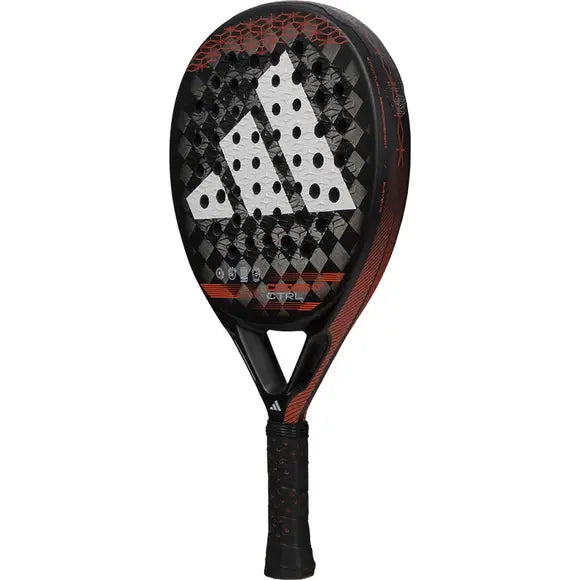adidas-cross-it-control-2.webp
