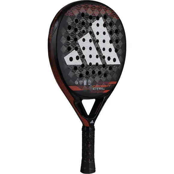 adidas-cross-it-control-3.webp