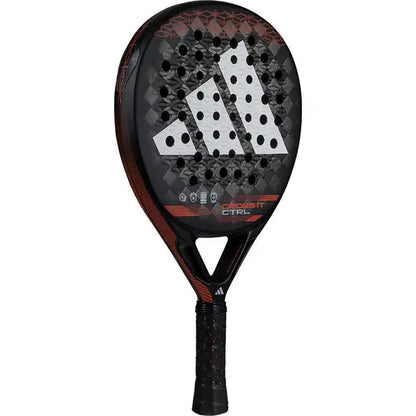 adidas-cross-it-control-3.webp