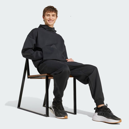 new-adidas-zne-broek-zwart-jd9599-25-model.jpg