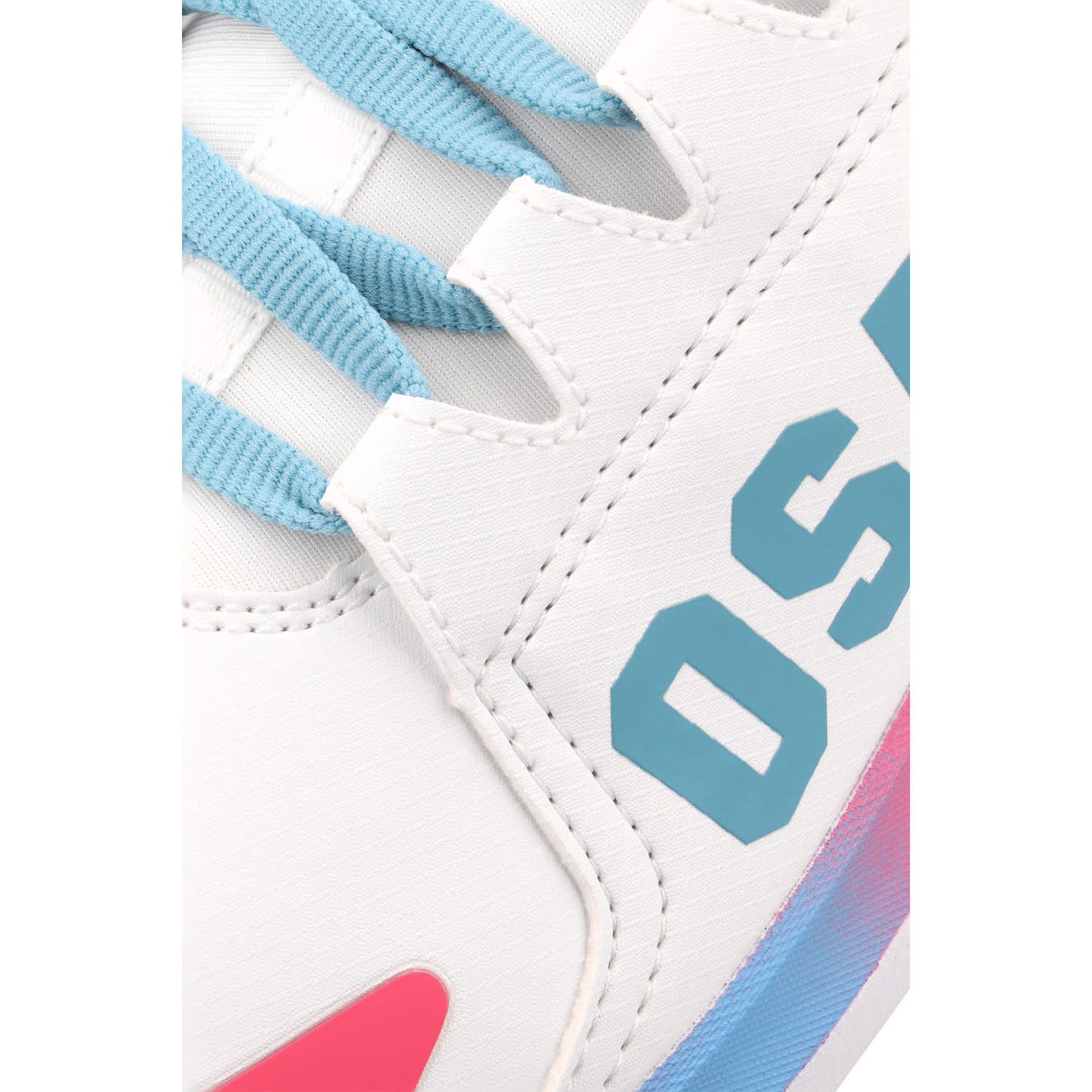 osaka-furo-play-junior-white-retro-blue-raspberry_529f5527-f888-41b3-b146-2778bdf75181.jpg
