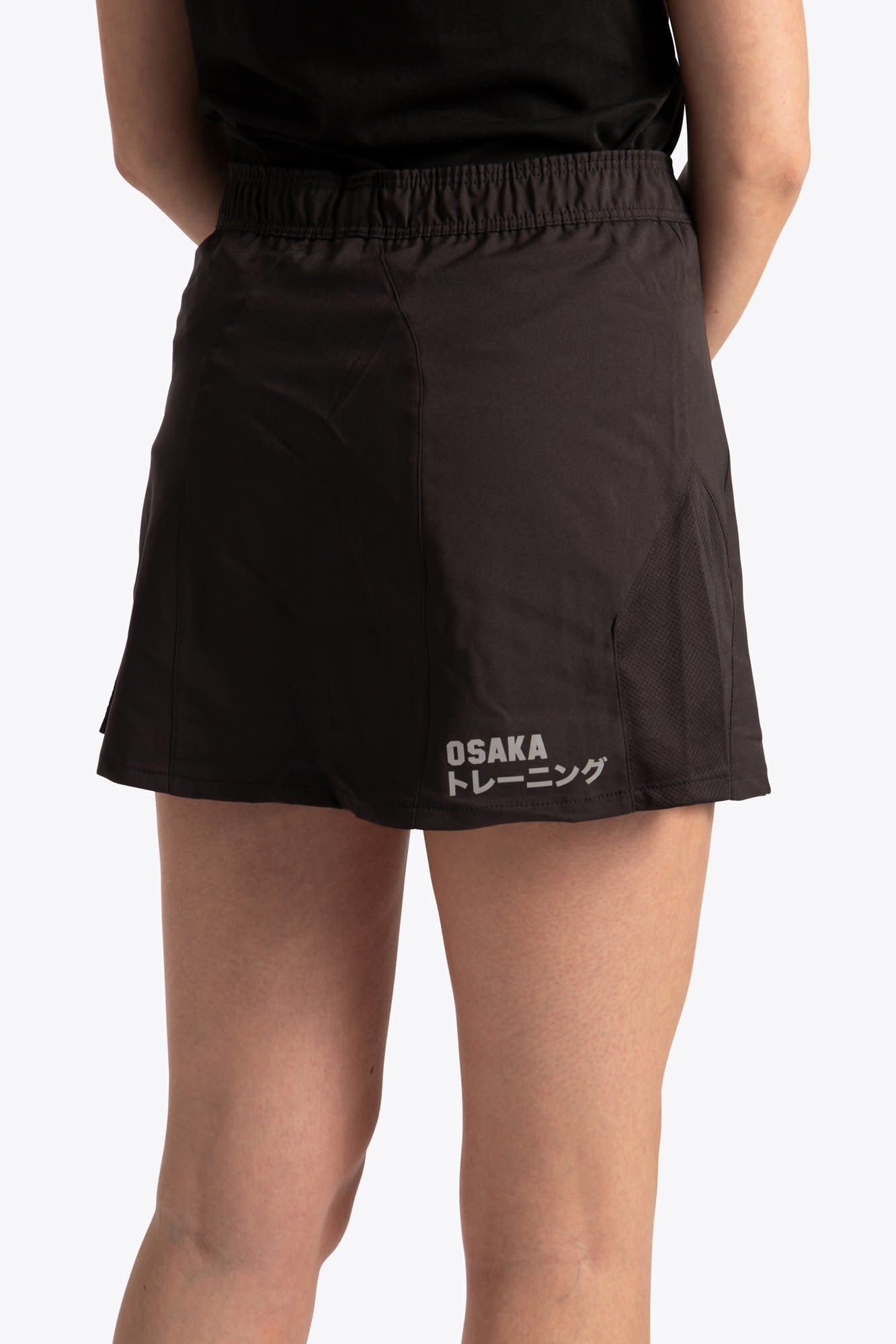 osaka-training-skort-black-2.jpg
