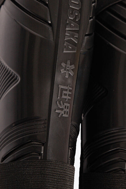 shinguards-black-3.jpg